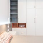 Stauraumbett richtig planen: Schubladen, Klappmechanik, Maße, Matratze und Kosten