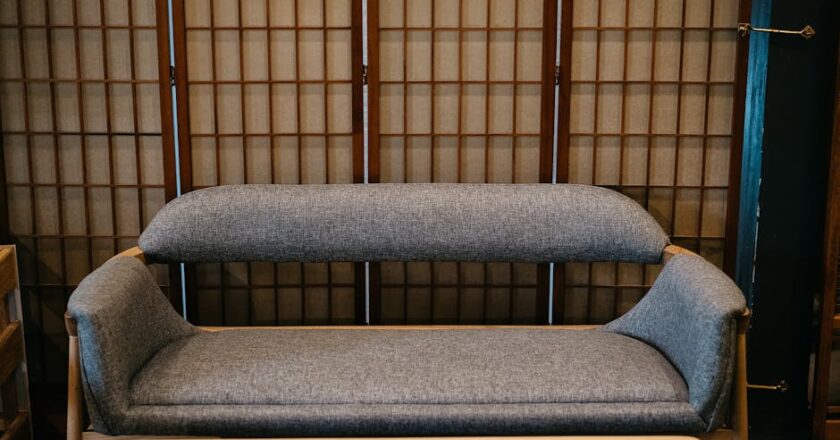 Insektenschutz am Fenster nachrüsten: Systeme, Aufmaß, Montage und Kosten