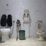 Gäste-WC auf 1-2 m2 planen: Layout, Vorwand, Lüftung, Licht, Stauraum und Kosten