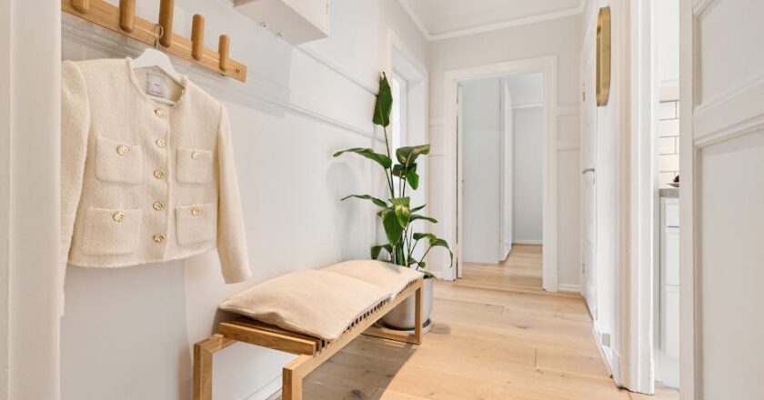 Fahrrad-Wandhalterung richtig planen und montieren: Wandtypen, Duebel, Abstaende, Schutz und Kosten